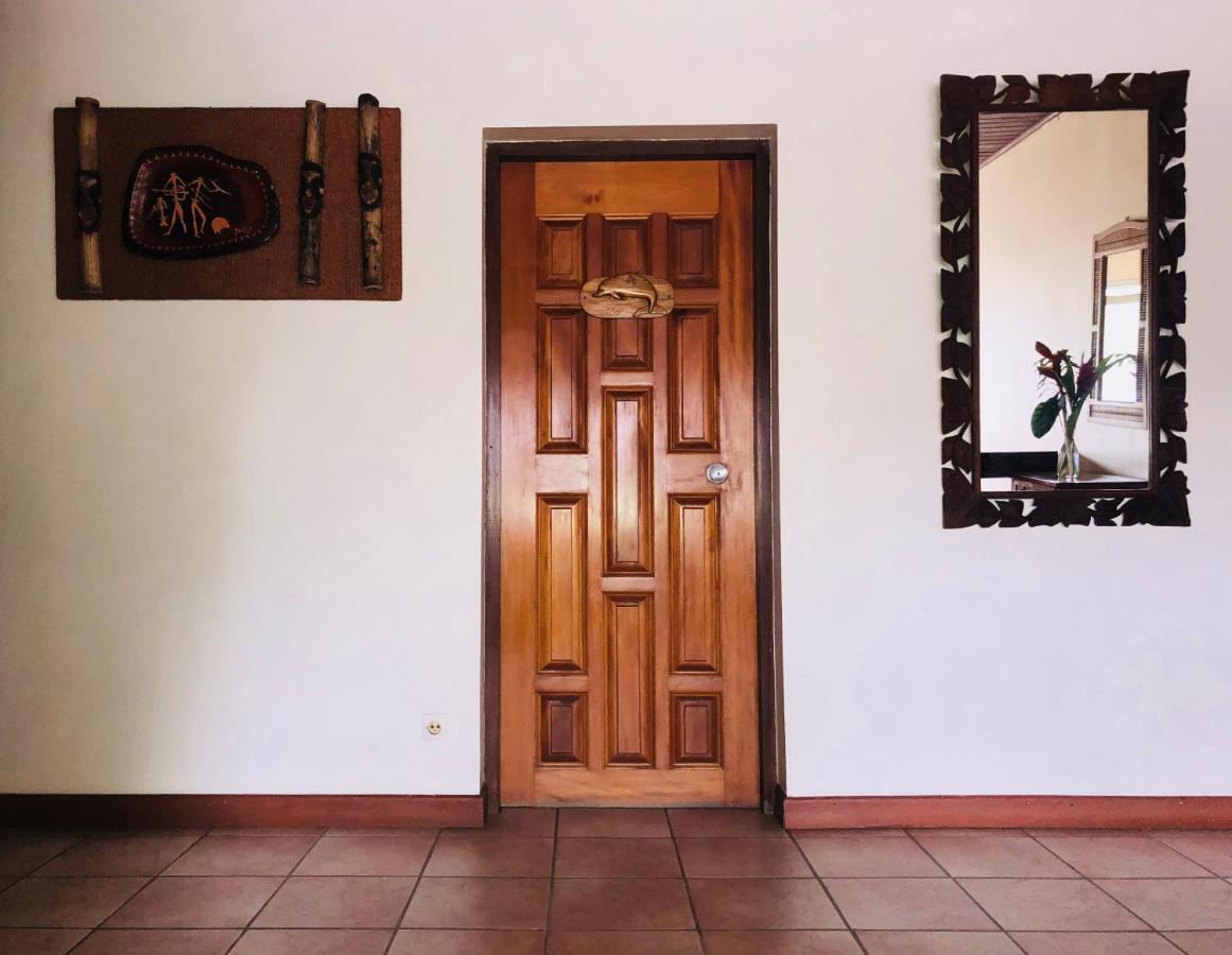 Hotel Santo Vanuatu Luganville Extérieur photo