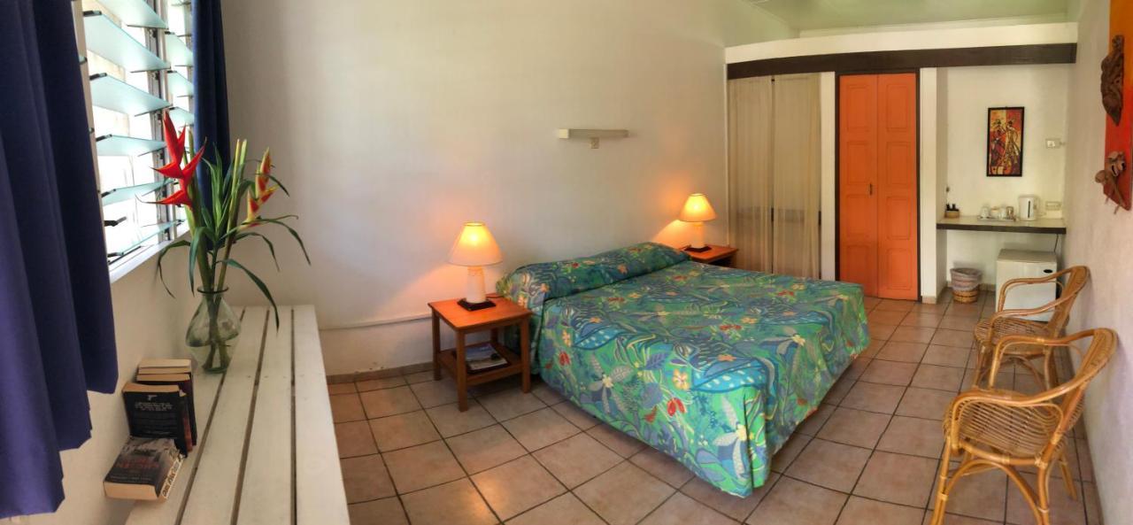 Hotel Santo Vanuatu Luganville Extérieur photo