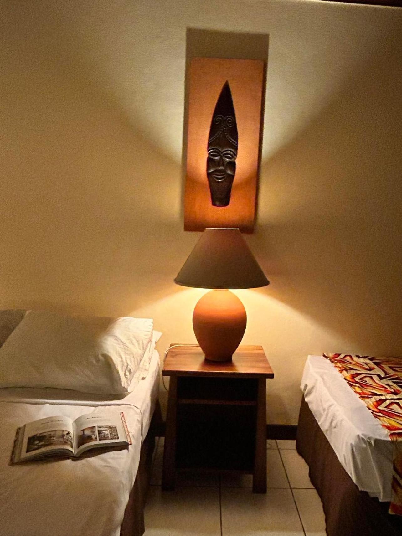 Hotel Santo Vanuatu Luganville Extérieur photo
