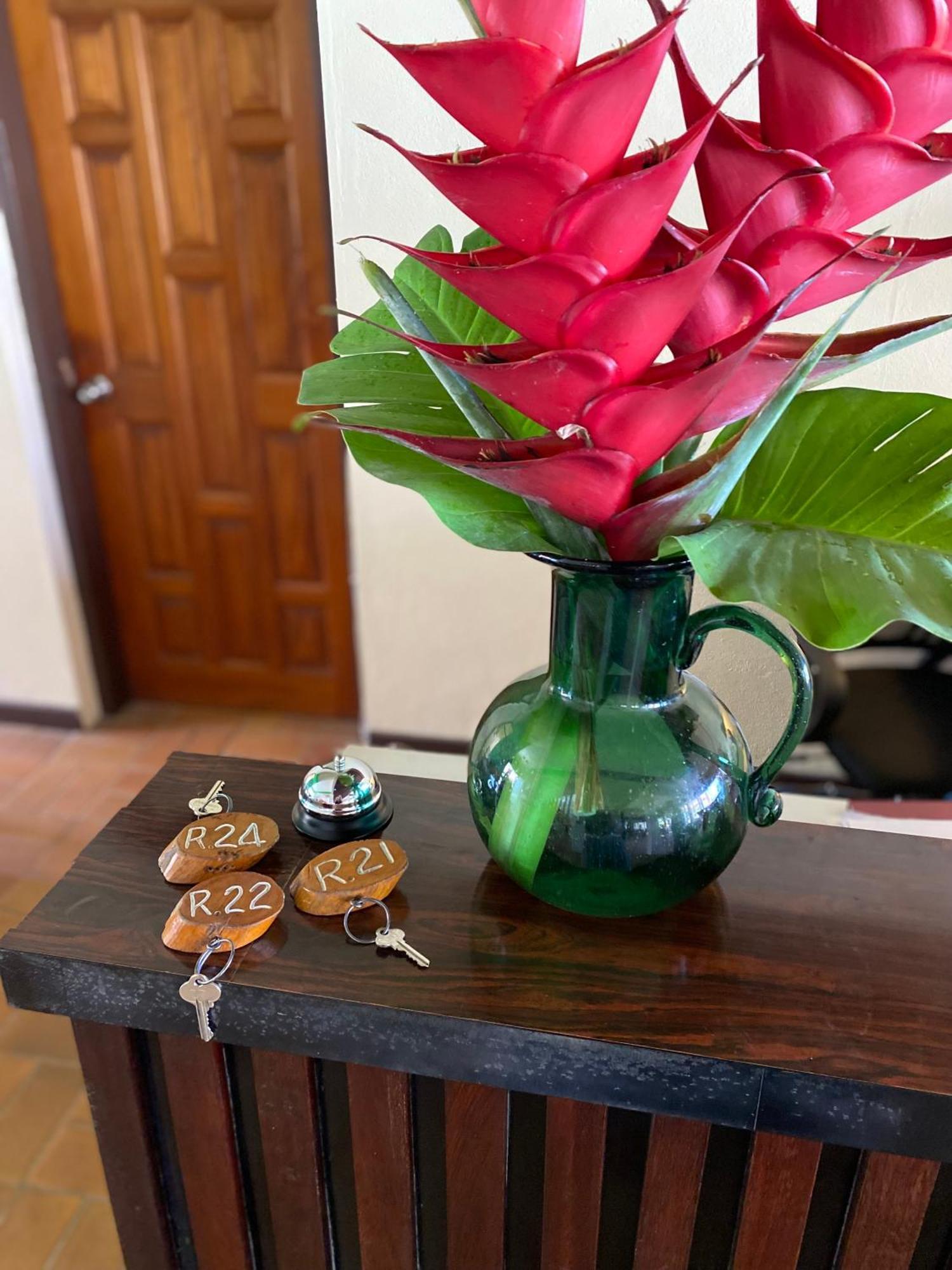 Hotel Santo Vanuatu Luganville Extérieur photo