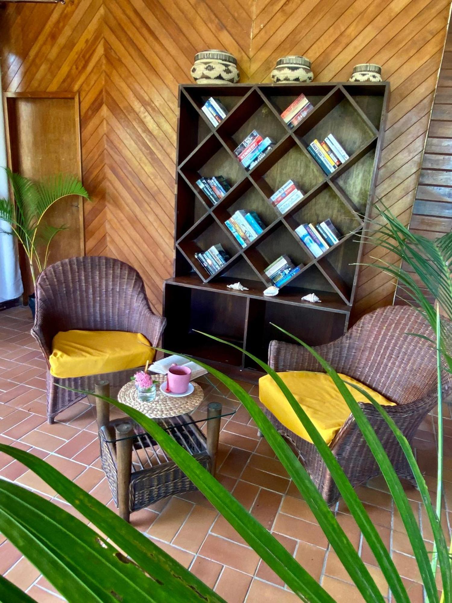 Hotel Santo Vanuatu Luganville Extérieur photo