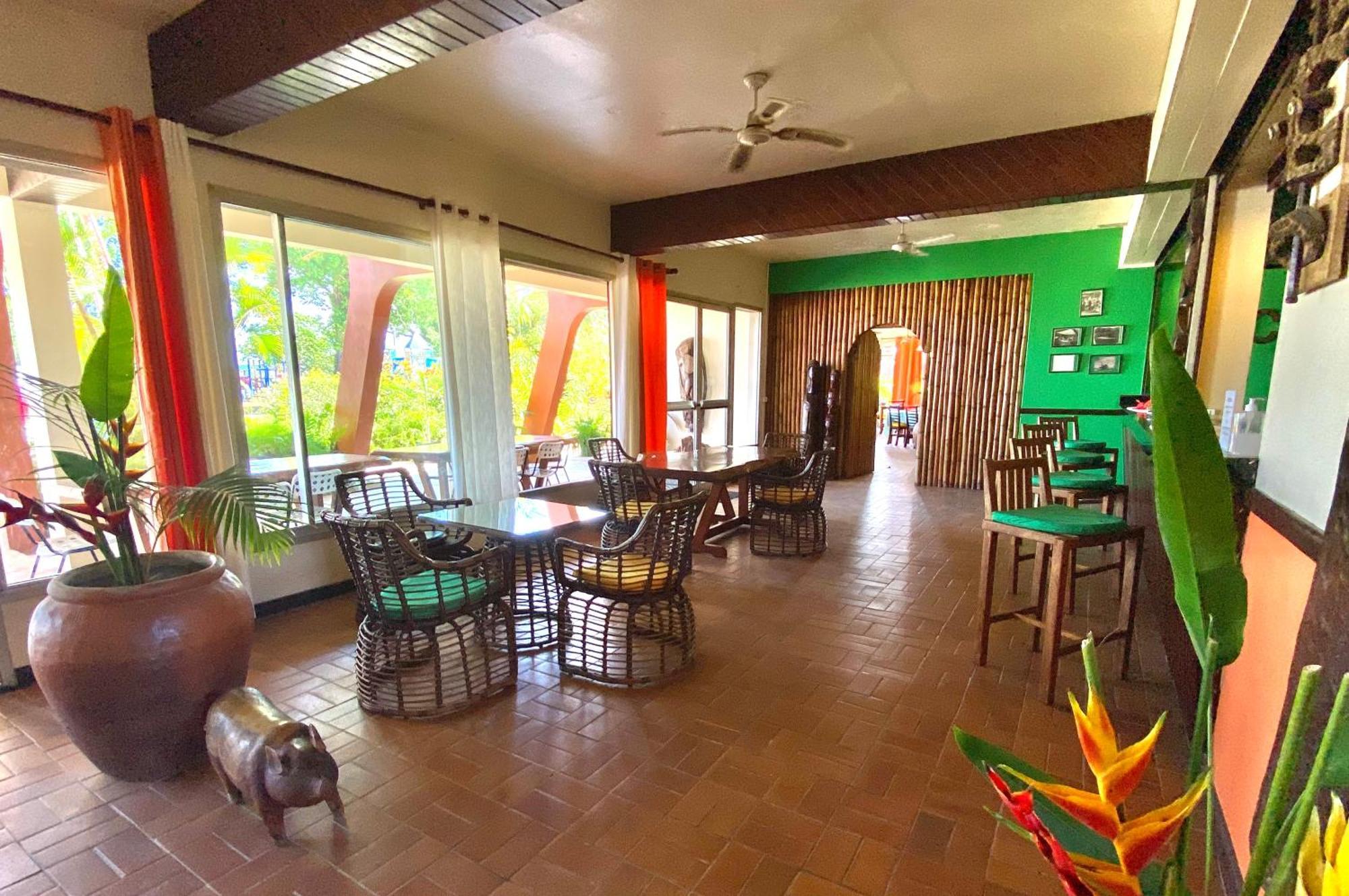 Hotel Santo Vanuatu Luganville Extérieur photo